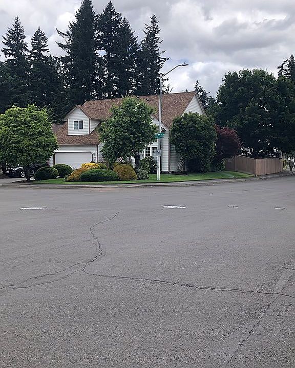 1st image of 14404 NE 31st St