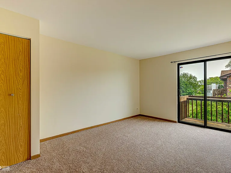 439 Berkshire Dr #36 — Photo 9