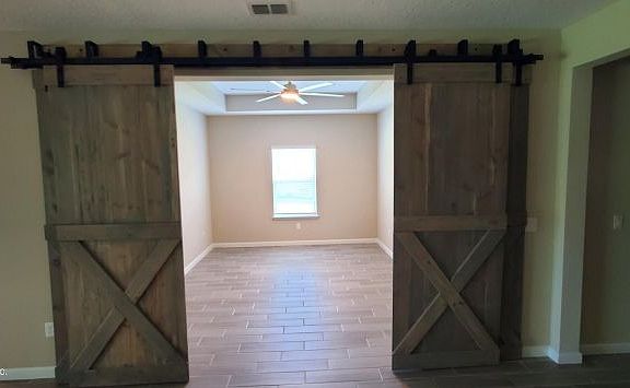 5th image of 3860 Heatherbrook Pl