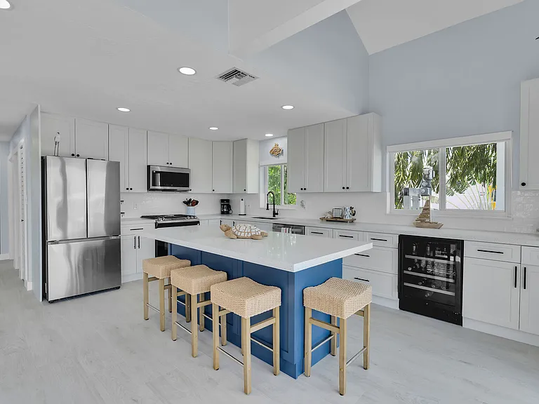 121 Long Key Lake Dr — Photo 15