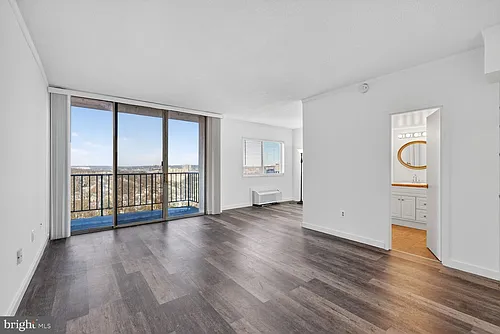 2059 Huntington Ave Photo 1 2059 Huntington Ave Photo 1