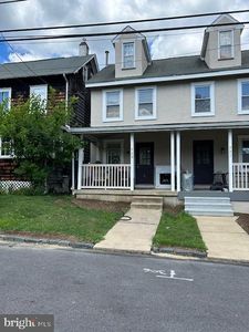 723 Miller St, Bryn Mawr, PA, 19010