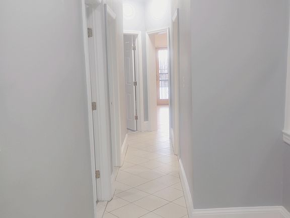 5th image of 1154 Bryant Ave APT 1