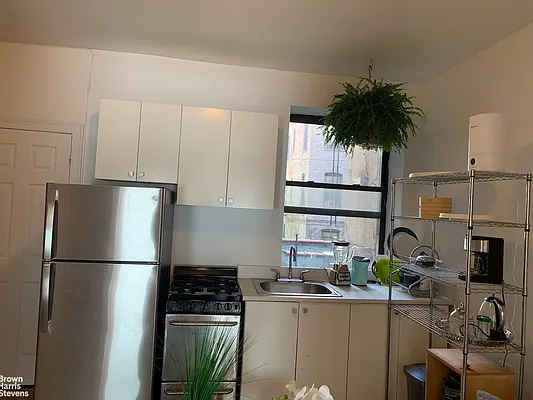 Rented by Brown Harris Stevens | media 2