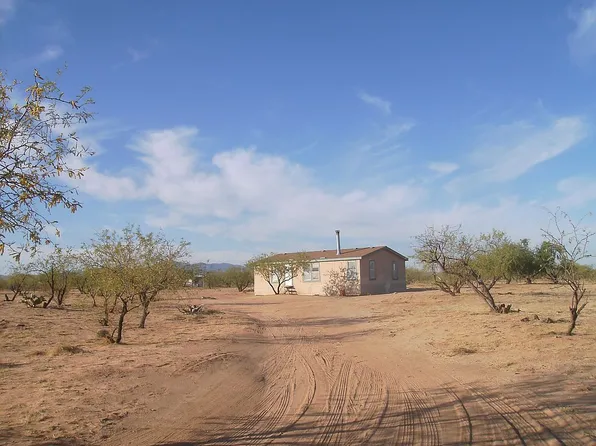 8566 S Marstellar Rd, Tucson, AZ 85736