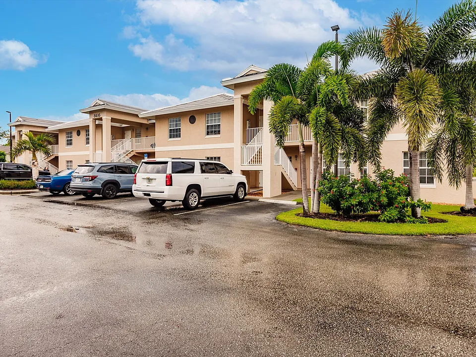 8416 Bernwood Cove Loop #1609