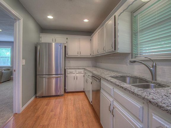 2nd image of 5042 N Walnut Dr