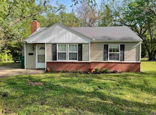 2400 SW 23rd St, Topeka, KS 66611