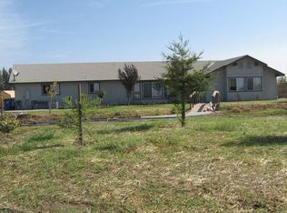 4120 N Riverbend Ave, Sanger, CA 93657