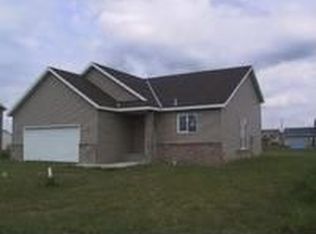 616 11th Ave SW, Rice, MN 56367