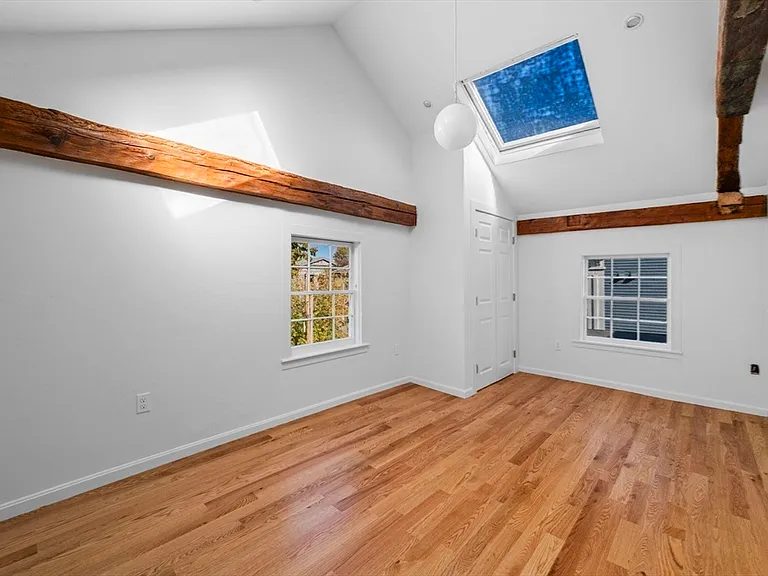 14 Lynde St #2 — Photo 30