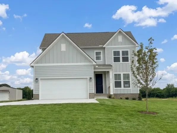1417 Charles Dr, Chapel Hill, TN 37034
