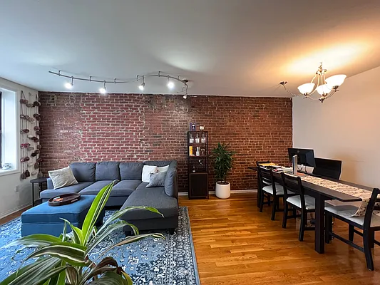 Rented by City Connections Realty | media 13