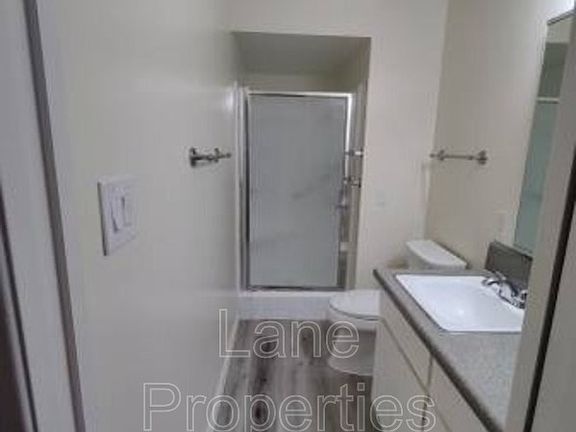 3rd image of 4836 Narragansett Ave APT 3