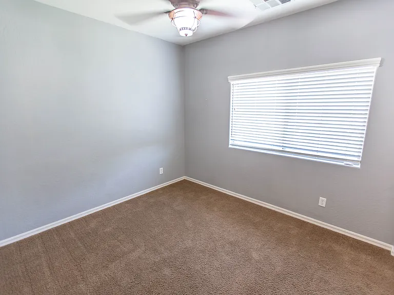 18815 E Swan Dr — Photo 37