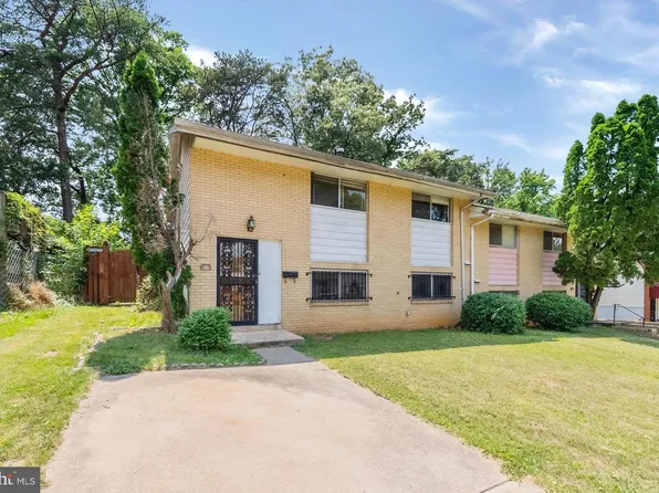 818 Booker Pl, Capitol Heights, MD 20743