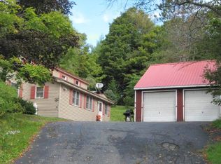 51 W Main St, Wilmington, VT 05363