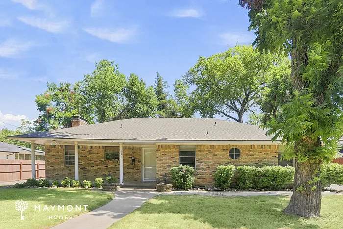 301 Woodhaven Dr