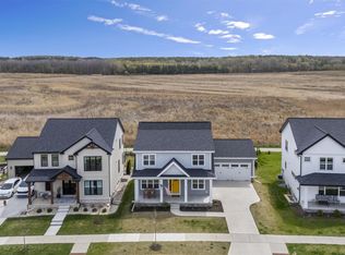 2810 Radicchio Dr, Fitchburg, WI 53711