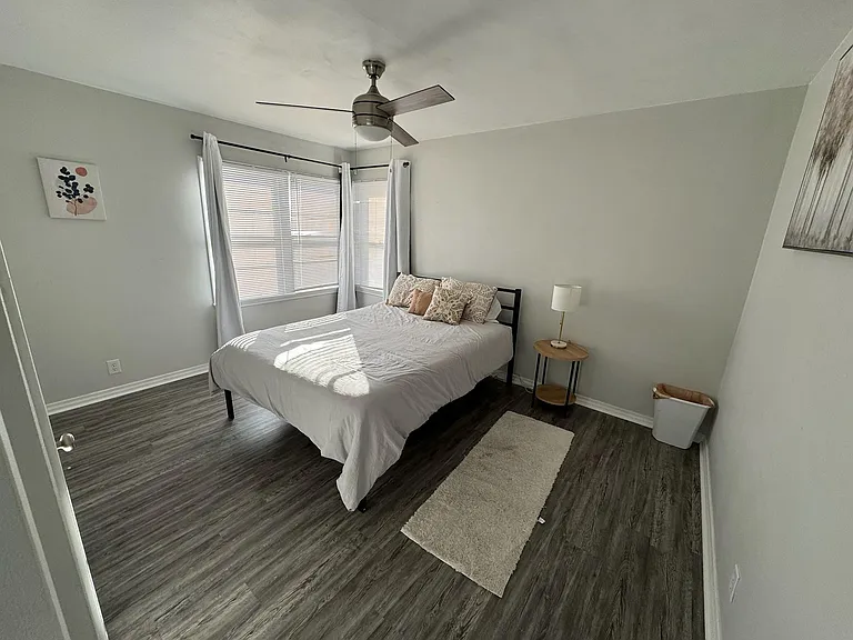 631 Saint James St #A — Photo 8