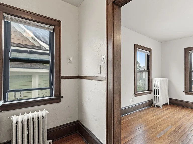 3121 Girard Ave S — Photo 24