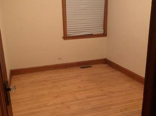 2722 S Lowe Ave, Chicago, IL 60616