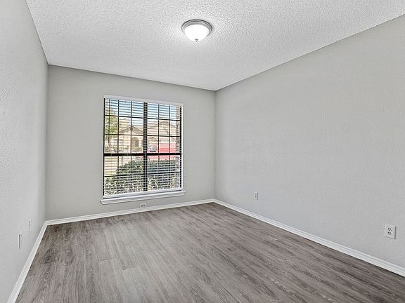 3rd image of 4038 Saint Christopher Ln #4038