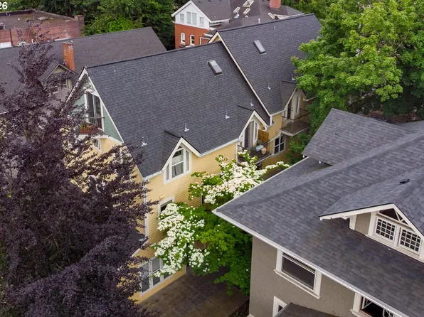 2372 NW Glisan St APT 5, Portland, OR 97210
