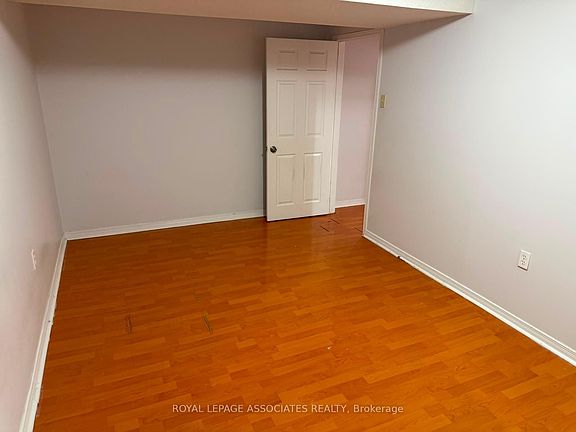 5th image of 435 Elson St #Basement
