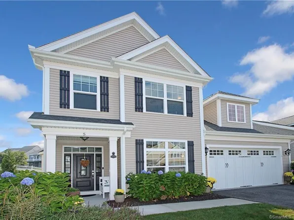 5 Dogwood Lane, Beacon Falls, CT 06403