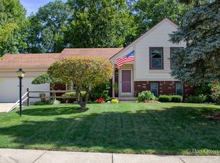 5560 Discovery Dr SE, Kentwood, MI 49508
