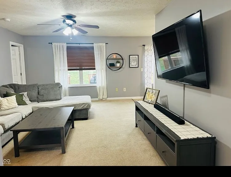 Enclave Blvd — Photo 3