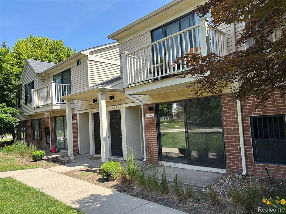1st image of 7044 Foxthorn Dr