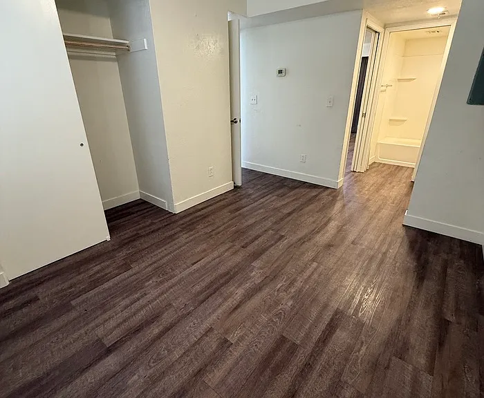 1701 N Park Ave #8 — Photo 6