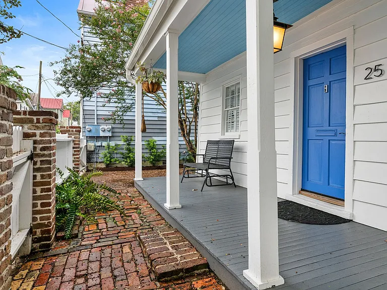 25 Sires St — Photo 7