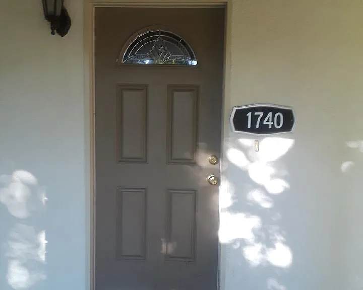 1740 Citrus Ave — Photo 2
