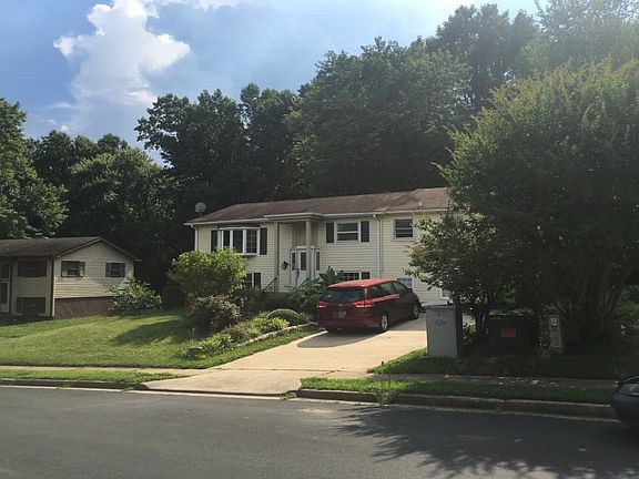2nd image of 15104 Colder Ln
