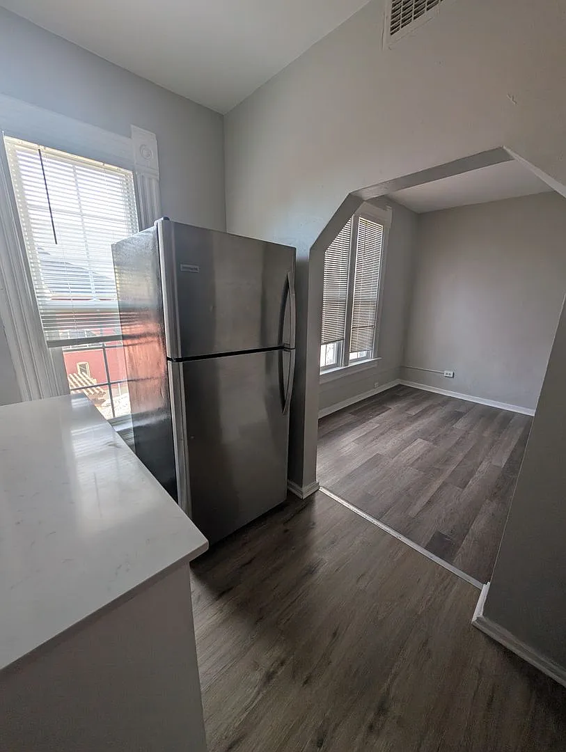 Get Your First Month for Free! Step into Style and Comfort in the Heart of Denver! — Photo 4