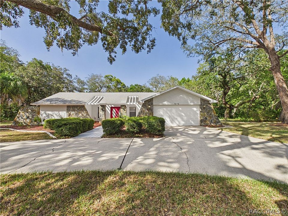 1st image of 7256 Royal Oak Dr