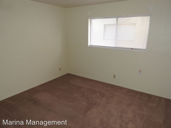 5th image of 161 Hilborn St