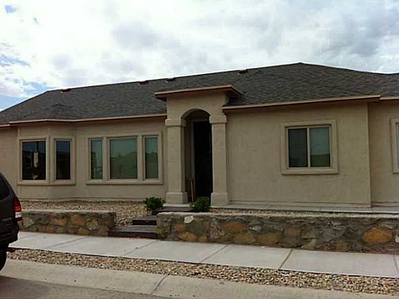 2nd image of 3772 Loma Adriana Dr