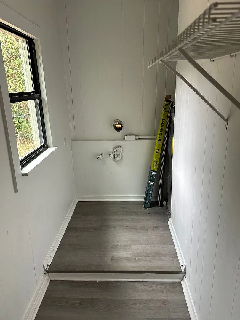 Updated 2Bedroom Home in Mineral Wells Modern Comfort & Great Outdoor Space — Photo 3