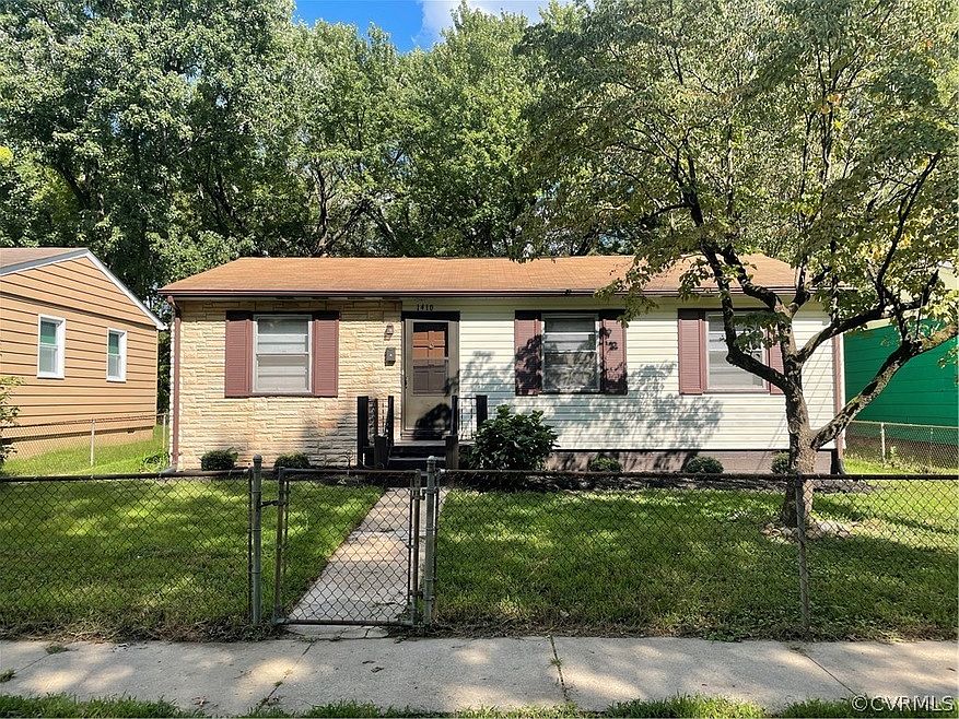 1st image of 1410 Enfield Ave