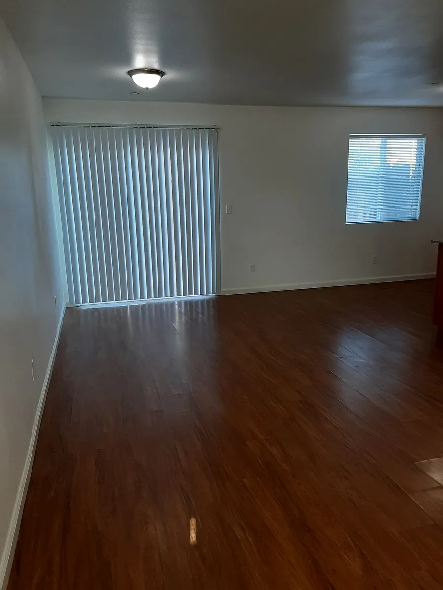 Building Photo - 144 Brookridge Dr #1