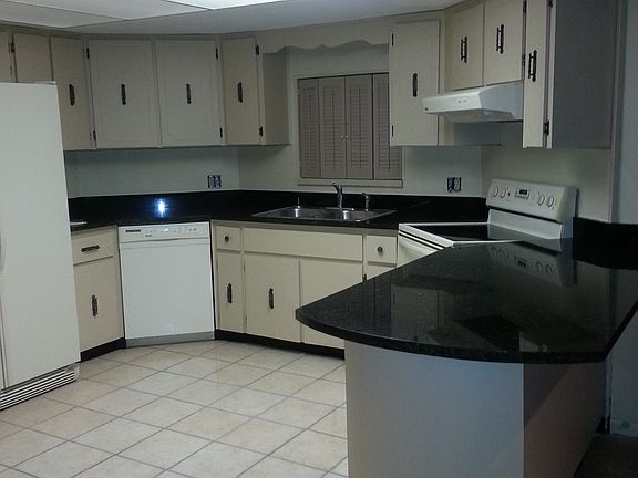 Main Kitchen