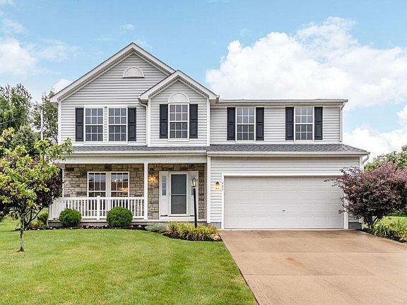 2nd image of 424 Kingston Cir