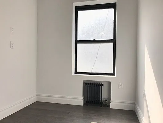 Rented by Platinum Forbes Global Properties | media 20