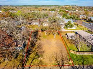 804 W Austin St, Fredericksburg, TX 78624