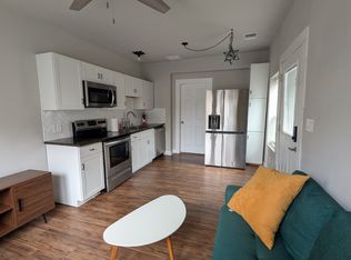 1123 W Woodlawn Ave, San Antonio, TX 78201