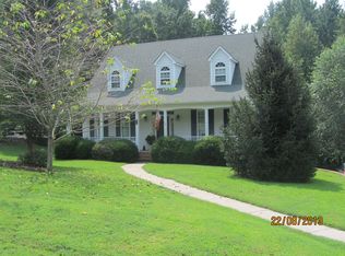 8212 Rivermont Dr, Clemmons, NC 27012